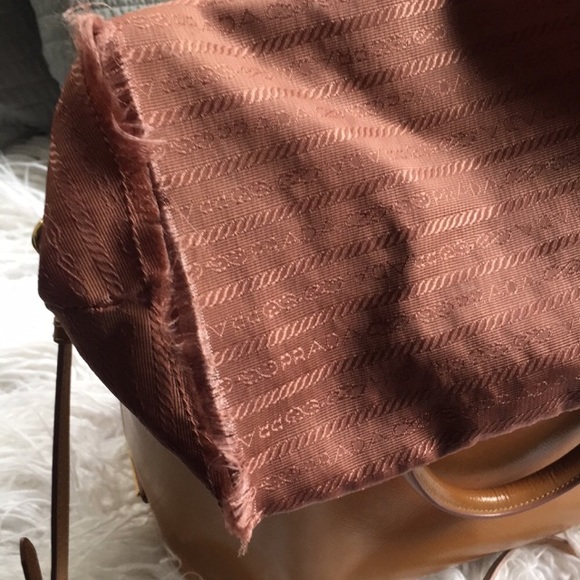 🇺🇸 Prada bag - authentic - Picture 8 of 14